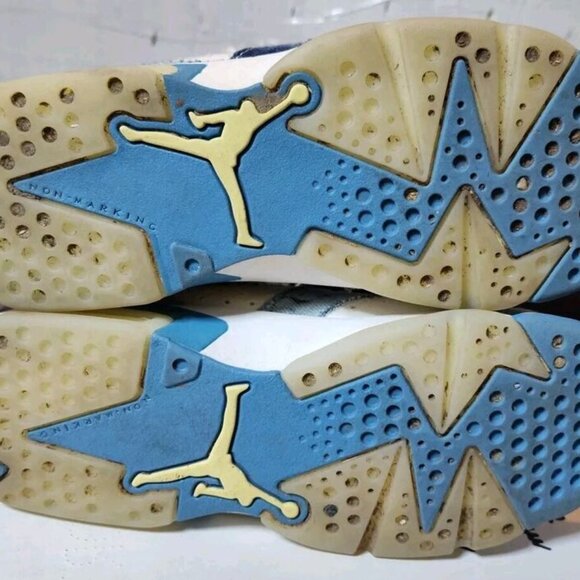 Size 7 (GS) - Jordan 6 Retro Mid Washed Denim 2022 - Picture 4 of 10